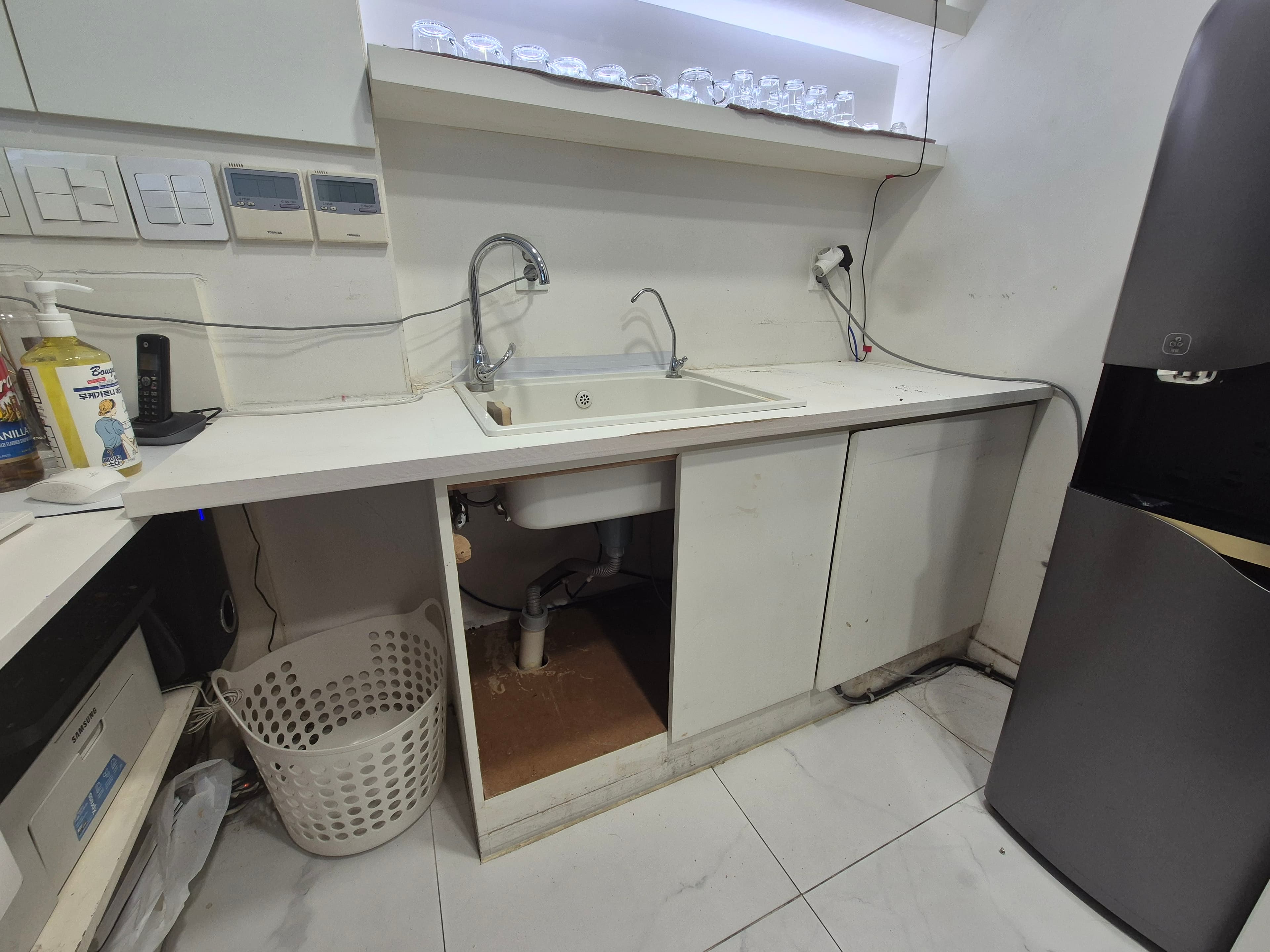 부천 아파트 상하부장 철거 과정